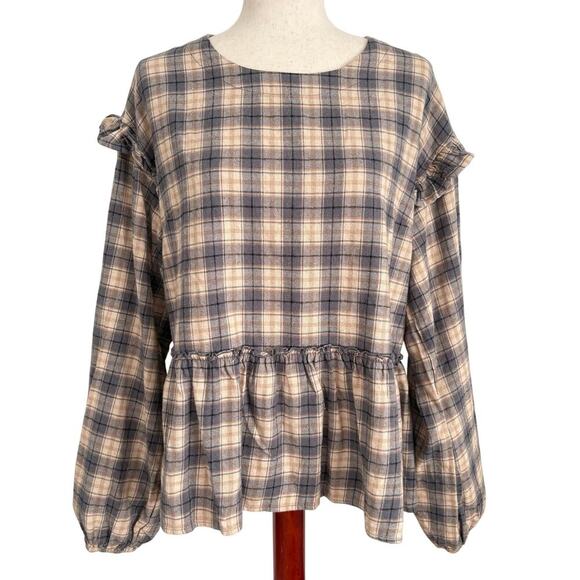 In Loom Plaid Peplum Blouse Sz M Beige Gray Ruffle Sleeve Long Sleeve Casual Top - Picture 1 of 9